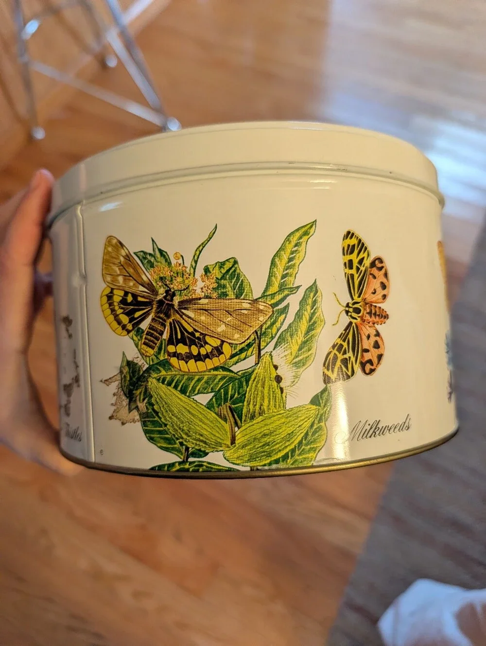 Vintage 80s Round Metal Butterfly Wildflower Circular Tin Botanical Floral Retro